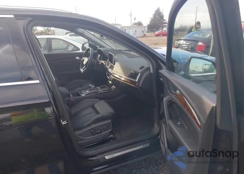 2018 Audi Q5 2.0T Premium/2.0T Tech Premium z USA, uszkodzony, nr VIN WA1BNAFY2J2170194